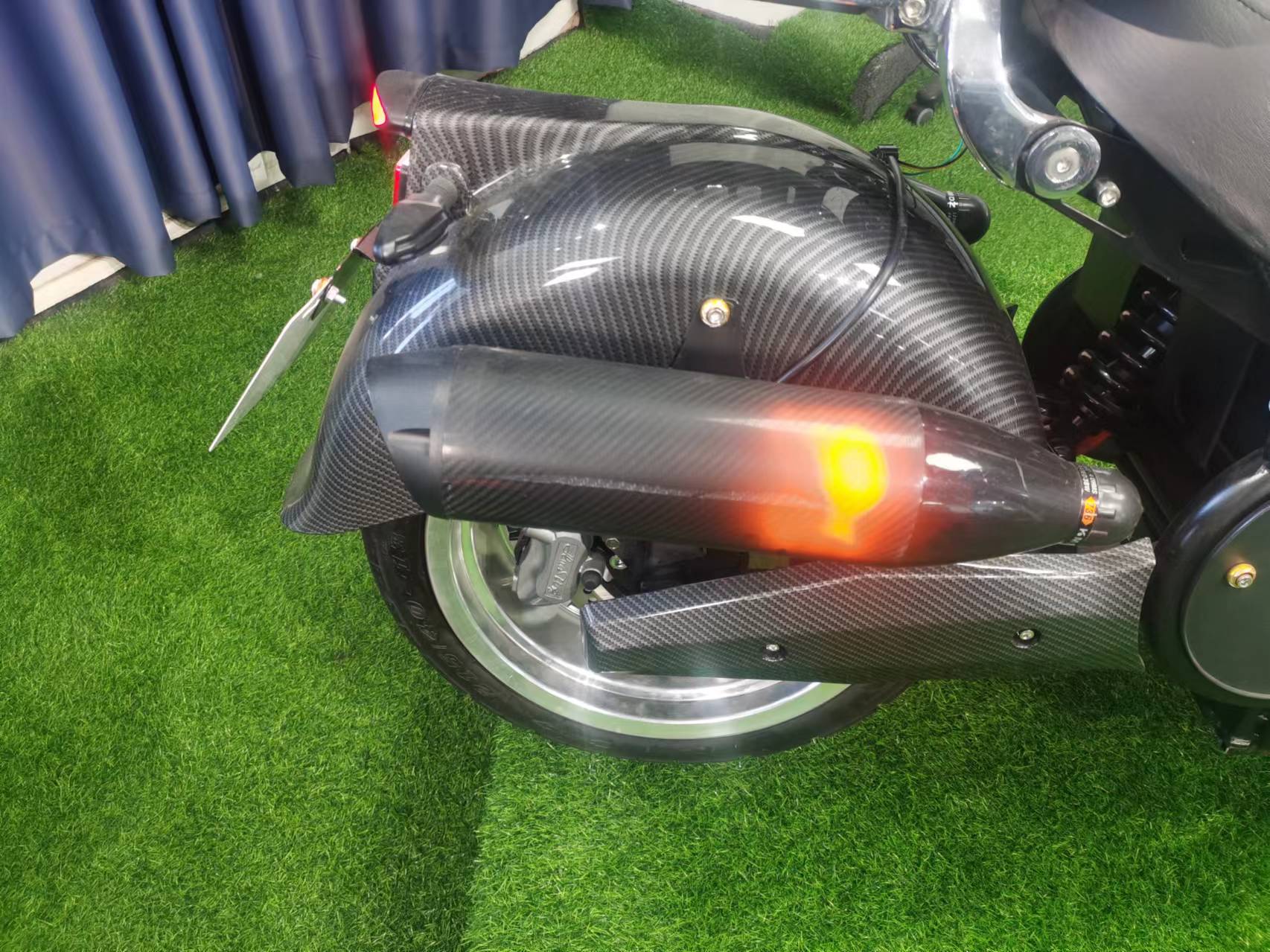 Fat Tire Scooter Bluetooth Speaker is designed for SoverSky Chopper